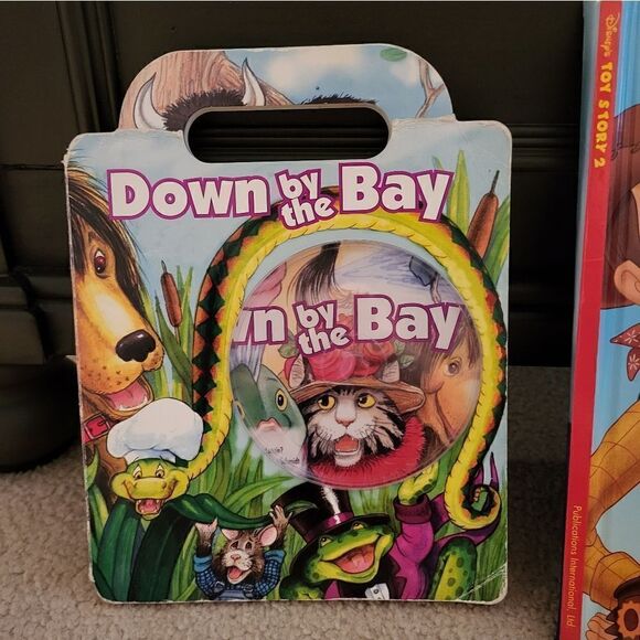 Bundle of 2 Large non-working sing-along books for toddlers - Picture 2 of 15